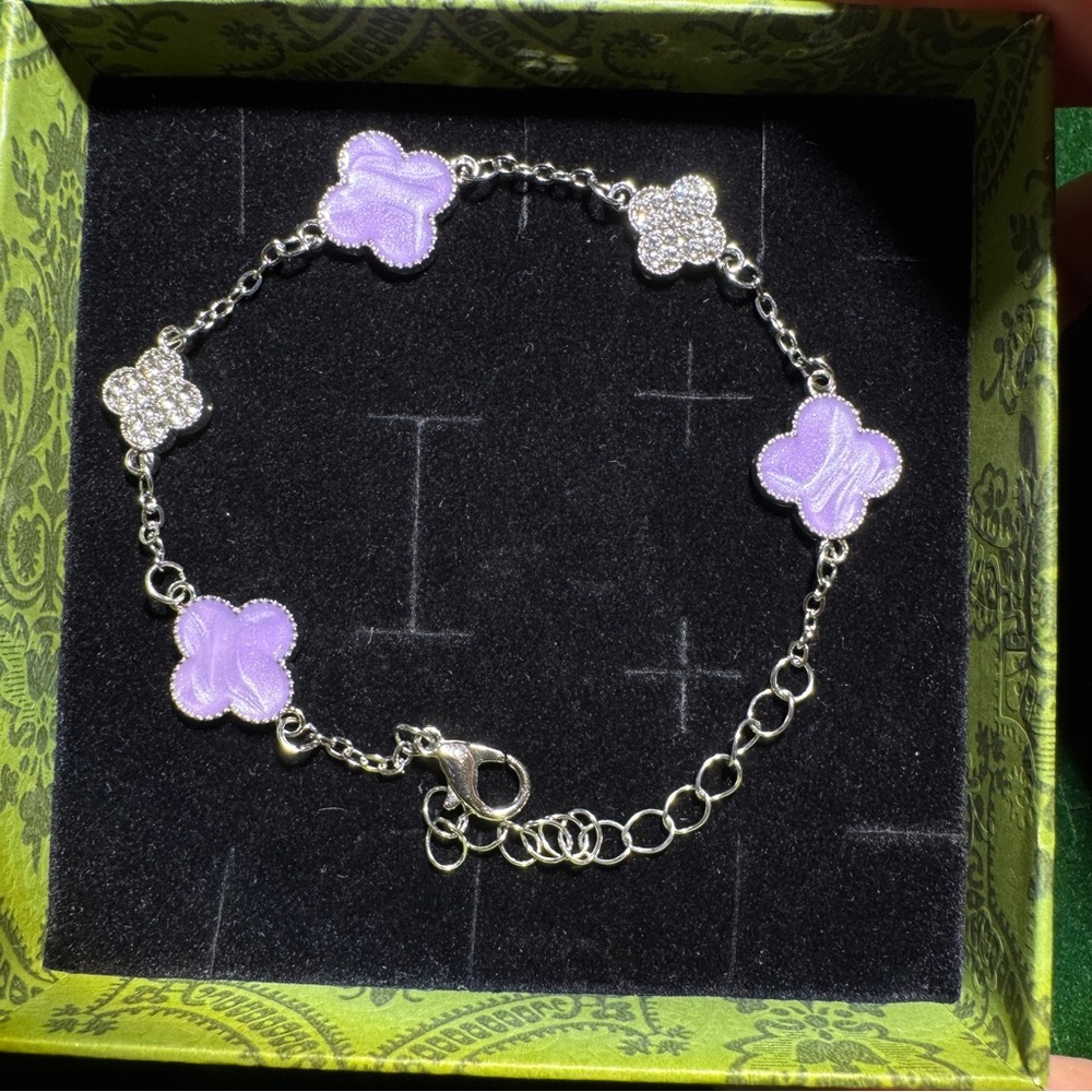 Elegant Purple and Silver clover Bracelet